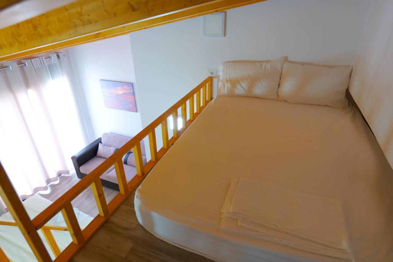 Alex & Sofi Hotel Himare Luaran gambar