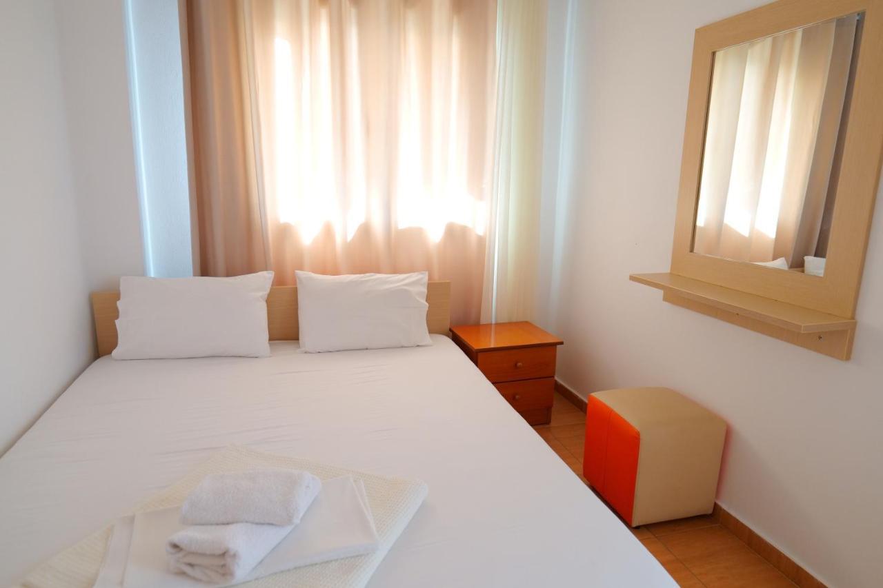Alex & Sofi Hotel Himare Luaran gambar